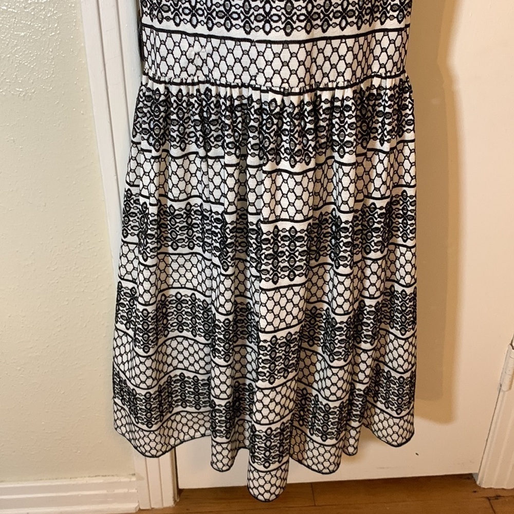 H by Halston Lace Embroidered Mermaid Dress, 2 - Picture 4 of 13